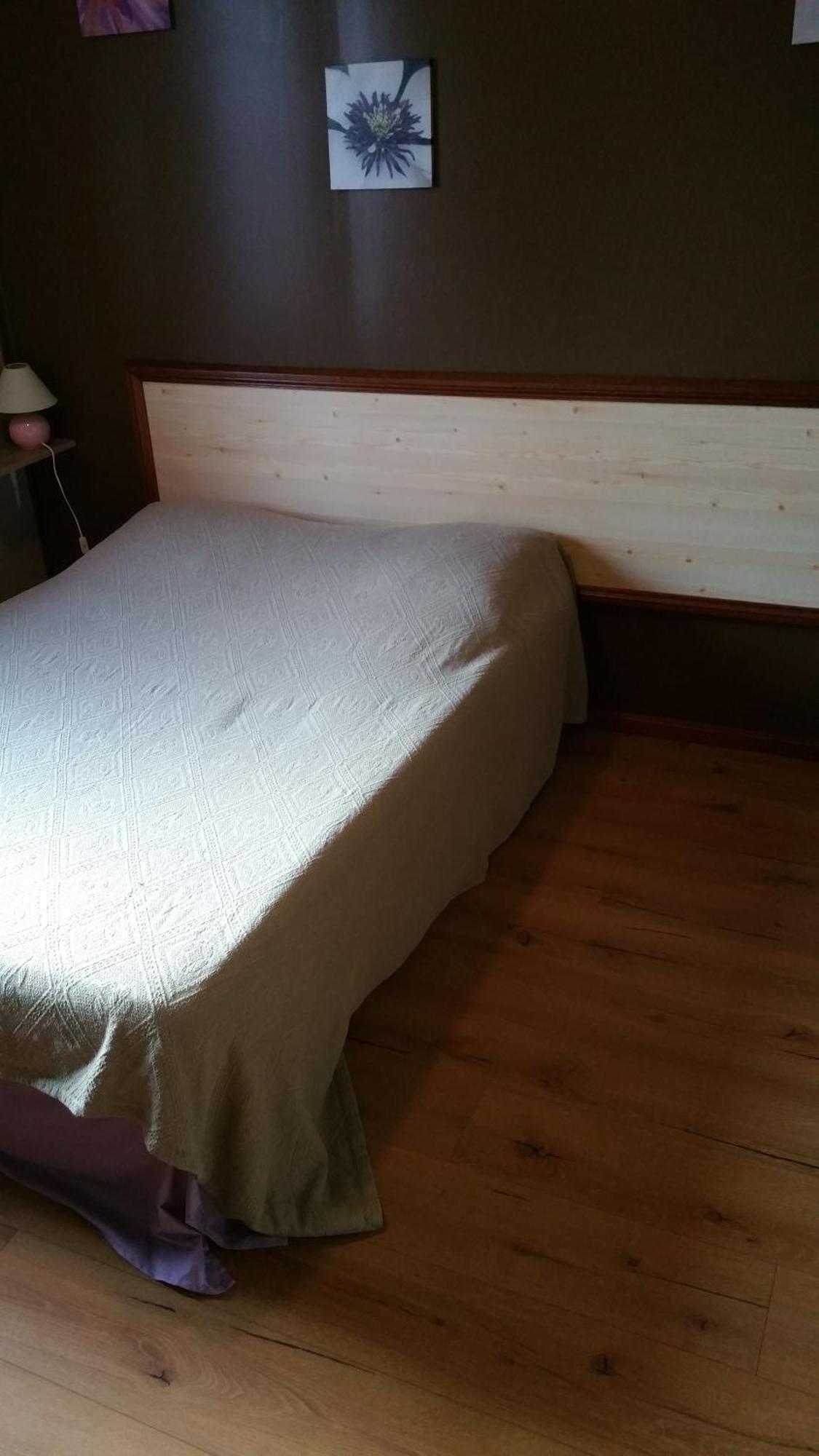 Le Magiot Hotell Montliot-et-Courcelles Rum bild