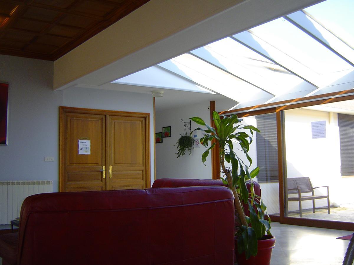 Le Magiot Hotell Montliot-et-Courcelles Exteriör bild